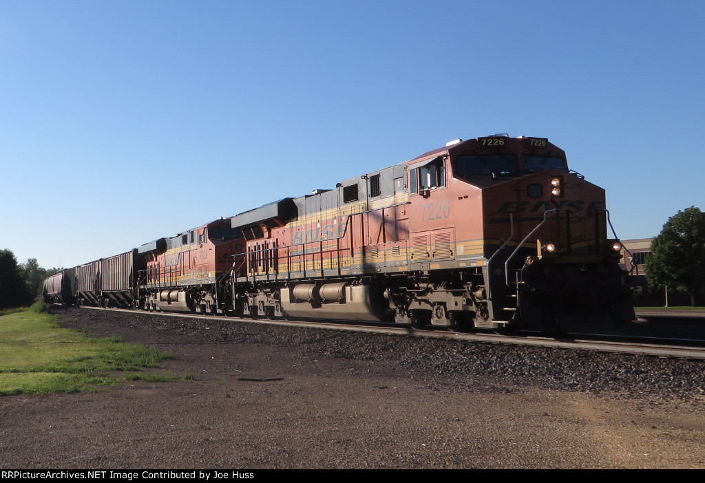 BNSF 7226 West